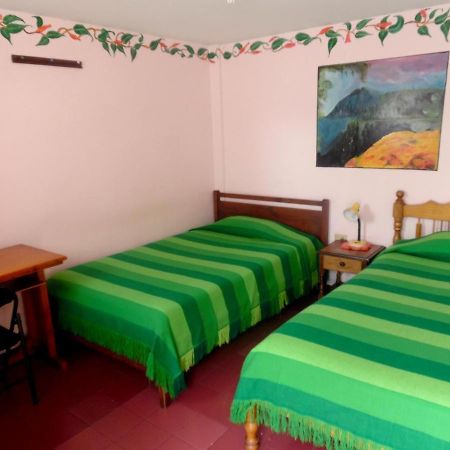 Hostal Rincon Del Turista Otavalo Exteriör bild
