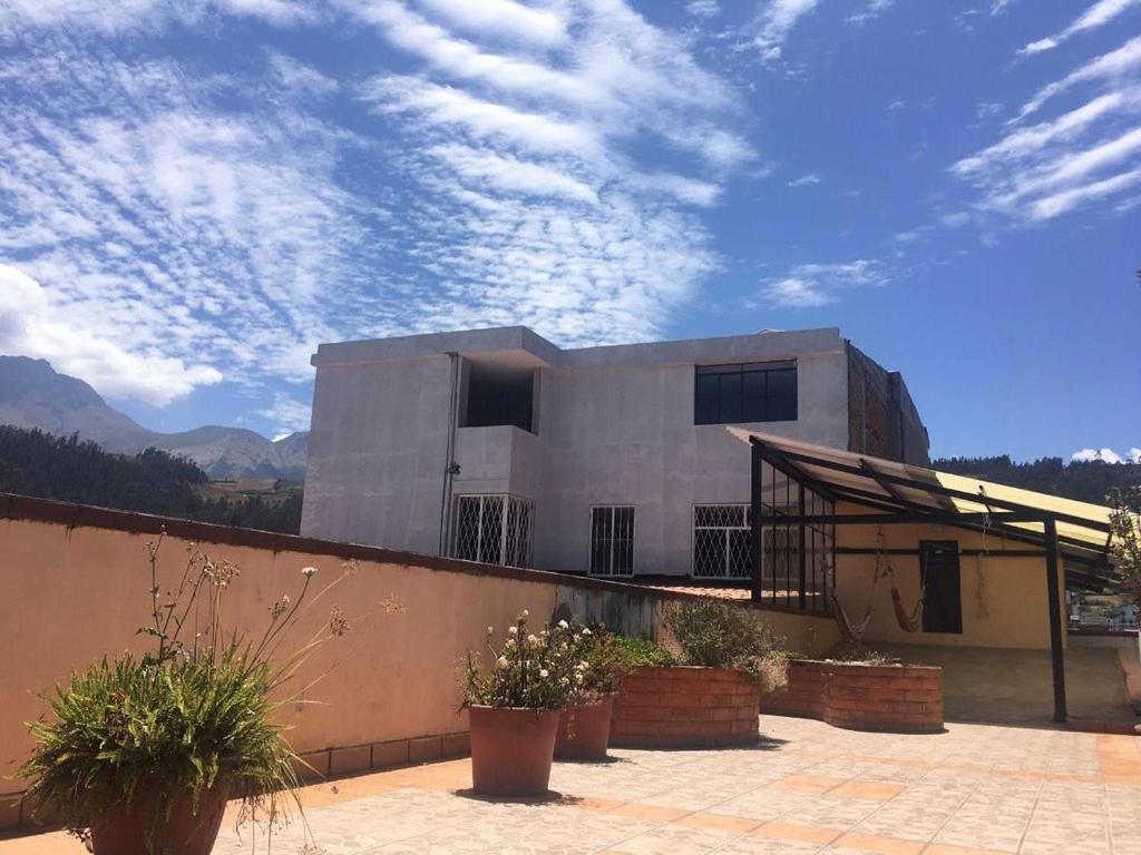 Hostal Rincon Del Turista Otavalo Exteriör bild